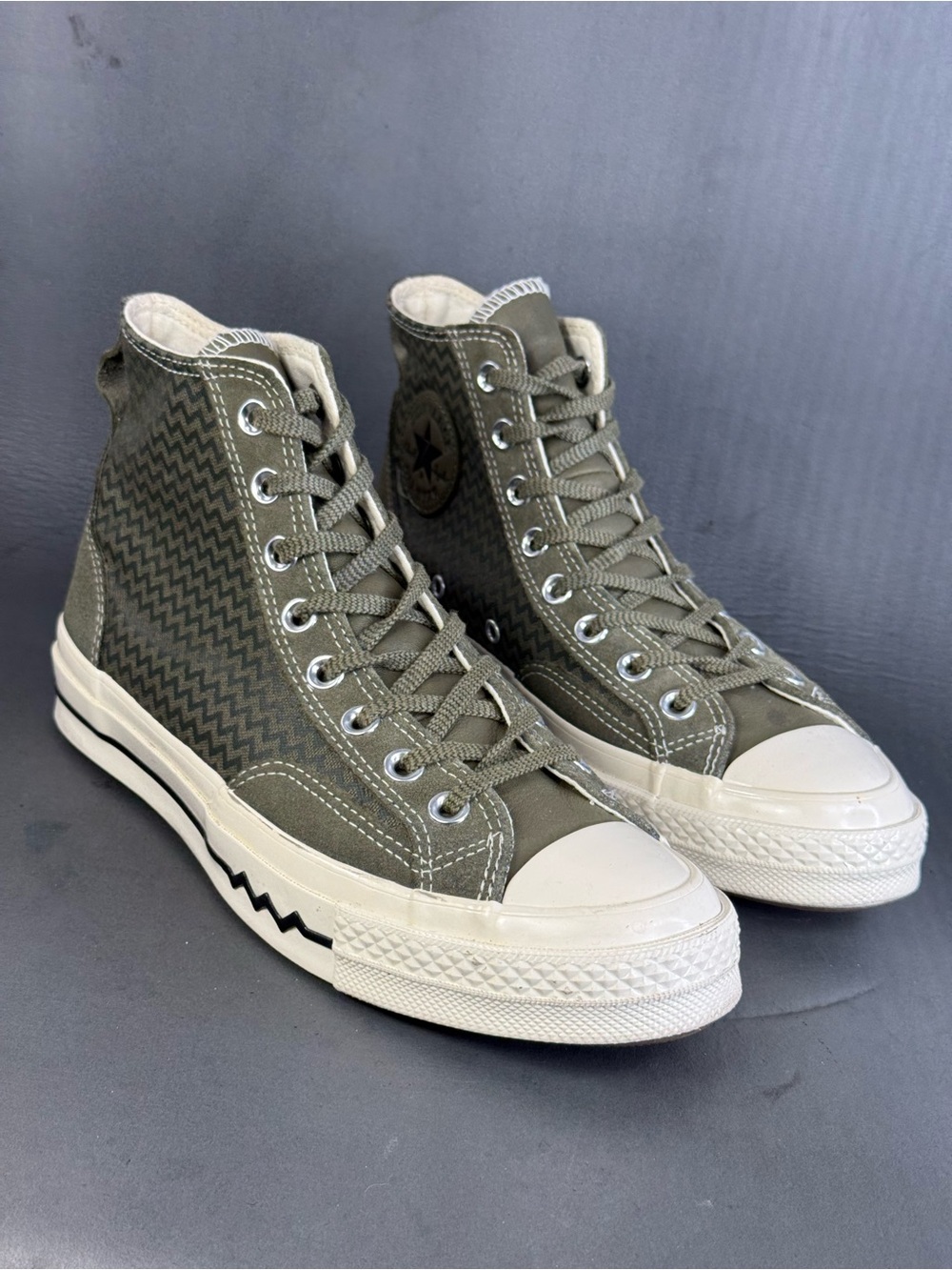 CONVERSE Chuck 70s Utility Green Suede Overlay Sneaker shoes women’s 8.5